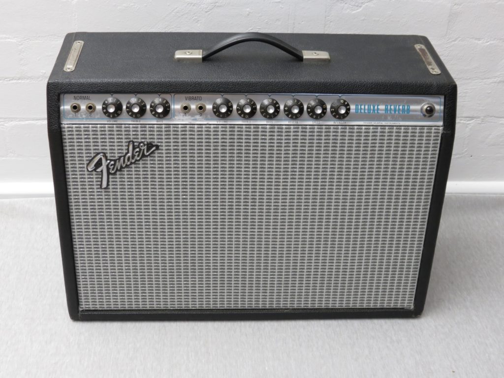 SOLD – Fender Deluxe Reverb Silverface 1974 - Capital Vintage Guitars