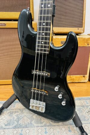 Schecter Jazz Bass c.1982