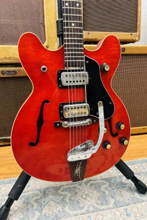 Maton Sapphire Deluxe 1969