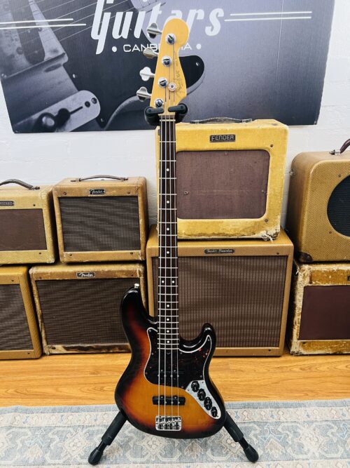 Fender Amercian Deluxe Jazz Bass 1997 - Image 3