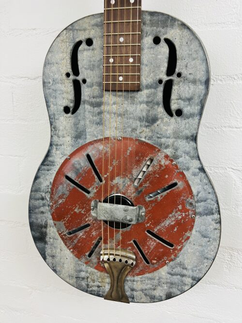 Donmo Rustbucket Resonator 2010