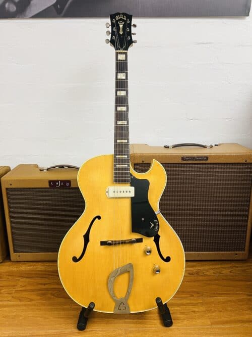1959 Guild CE-100 - Image 3