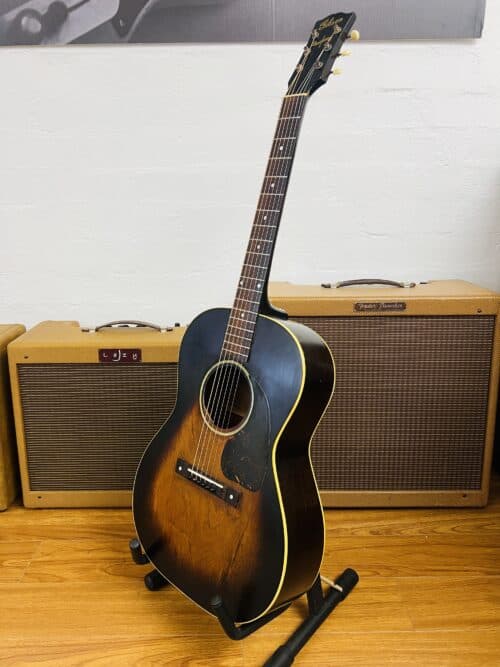 1943 Gibson LG2 - Image 2