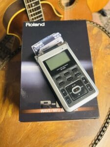 Roland R-05 Recorder